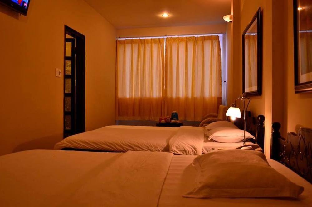 Hue Nino Hotel Εξωτερικό φωτογραφία