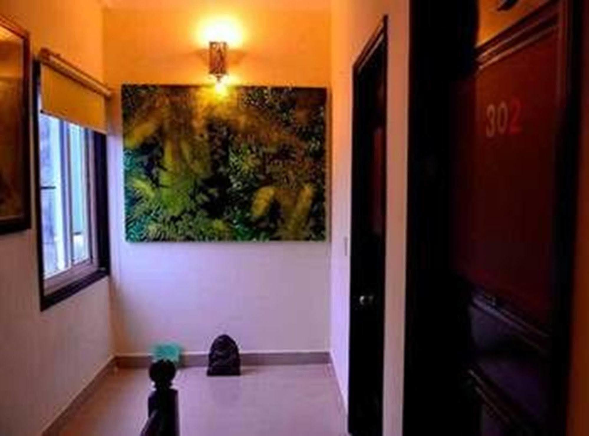 Hue Nino Hotel Εξωτερικό φωτογραφία