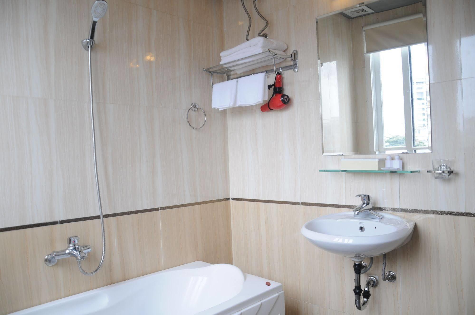 Hue Nino Hotel Εξωτερικό φωτογραφία